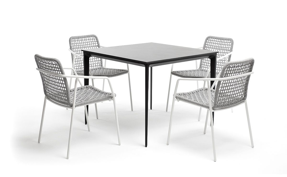 Обеденная группа Малага на 4 персоны со стульями Тунис светло-серая обеденная группа малага 4 dark gray
